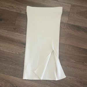 Abercrombie and Fitch. Ribbed sweater skirt. Size XS.